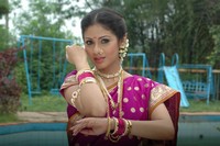 Sada Saree Photos